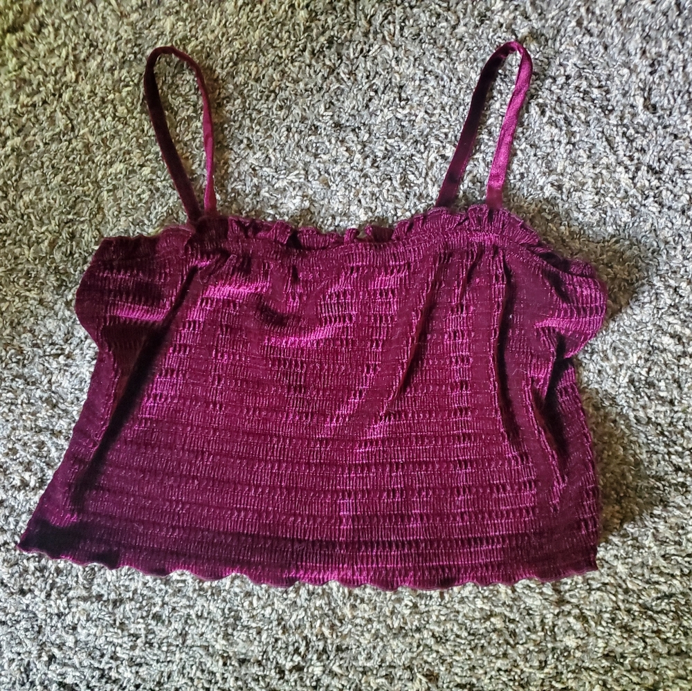 Tank crop top! - Picture 2 of 3